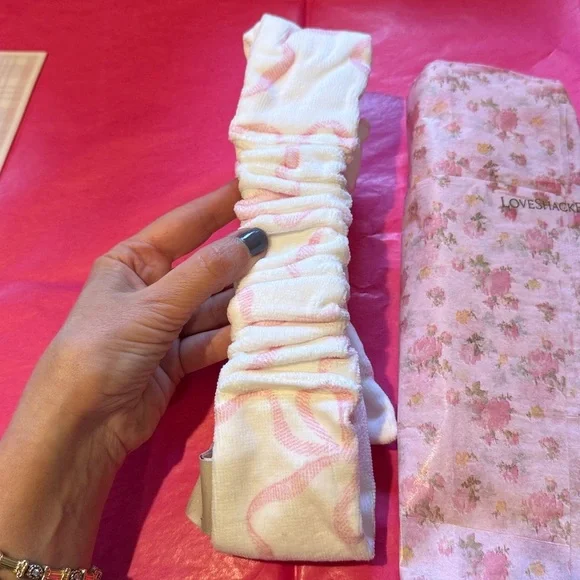 NWOT LoveShackFancy Bow Face Wash Beauty Headband Onesize retail $45 - Picture 11 of 11